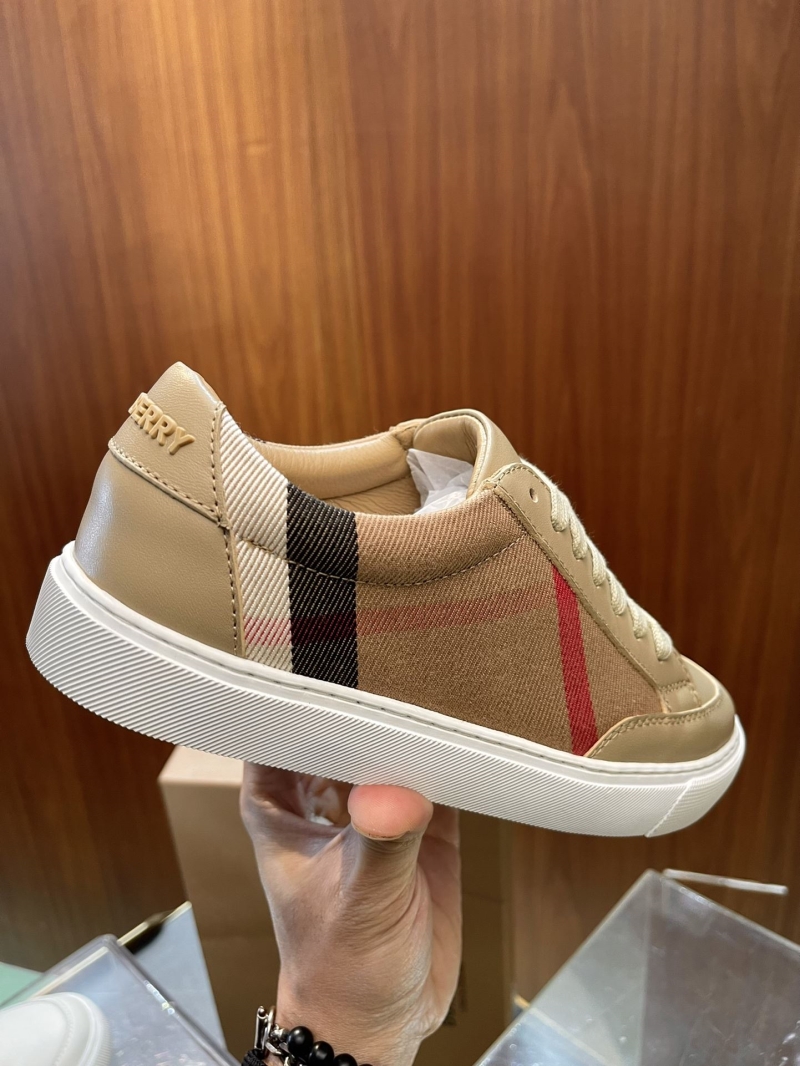 Burberry Sneakers